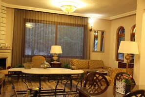 Lobby sitting area - Adrasan La Casita Boutique Hotel (Kumluca)