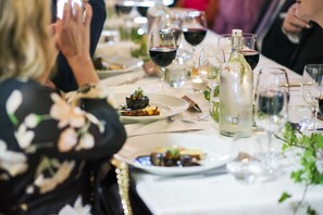 Family dining - Dömle Herrgård (Deje)