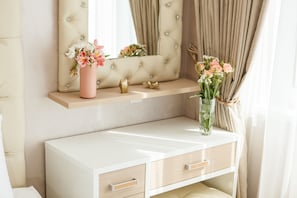 Iron/ironing board, free WiFi