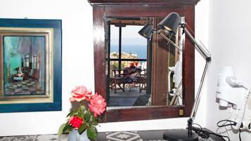 Superior Double Room, Balcony | Room amenity