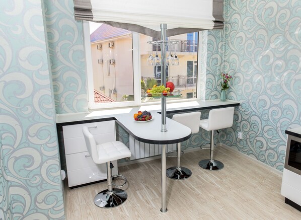 Blackout curtains, iron/ironing board, free WiFi