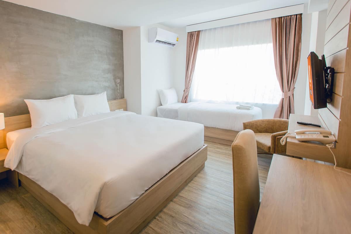 Deluxe driepersoonskamer | Gratis wifi, beddengoed