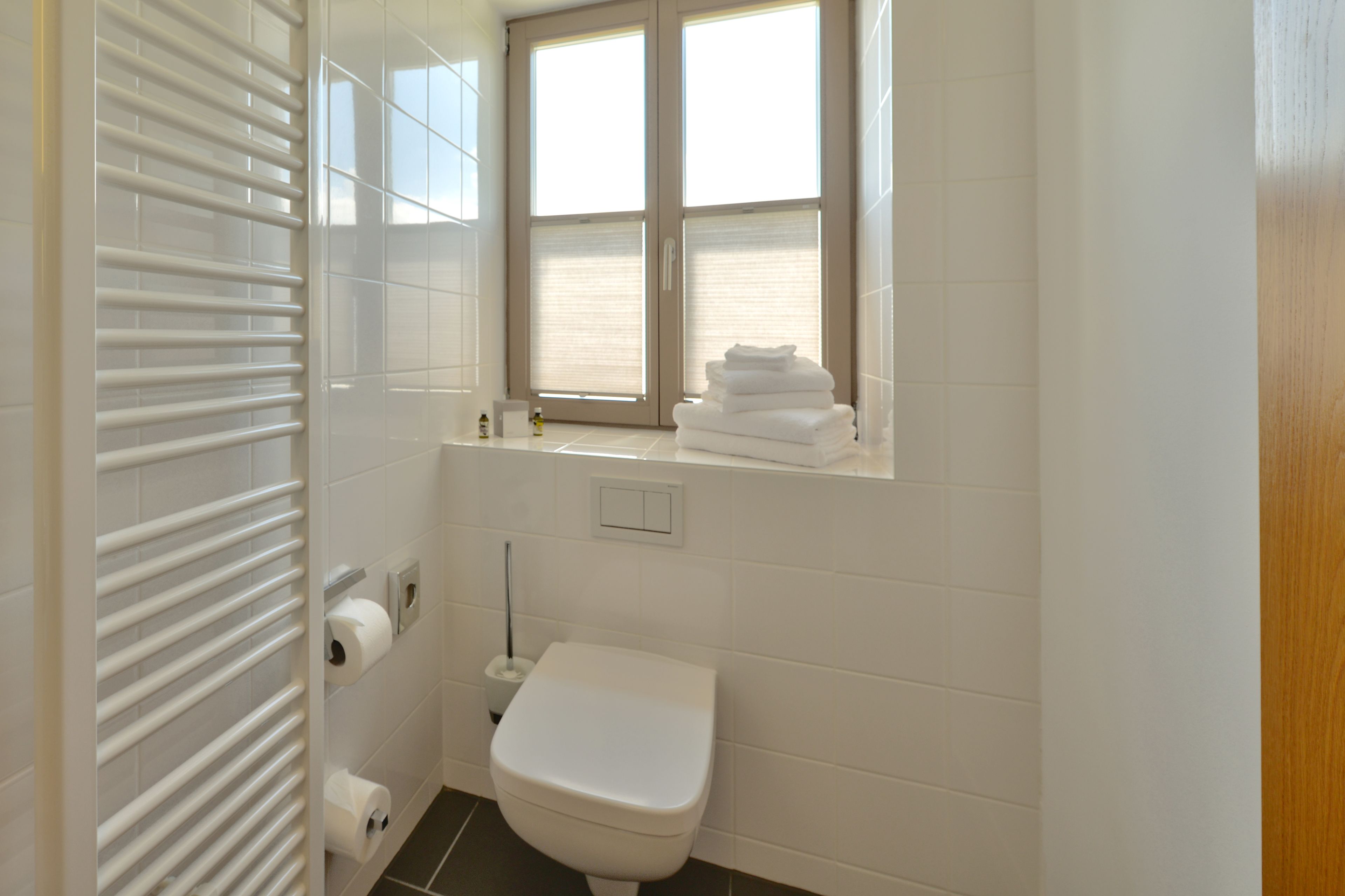 dressing gowns, towels