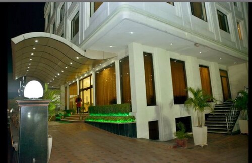 Hotel Jindal Regency