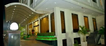 Hotel Jindal Regency