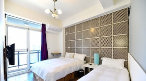 Signature Triple Room | Free WiFi, bed sheets - Mabuli Inn (Magong)
