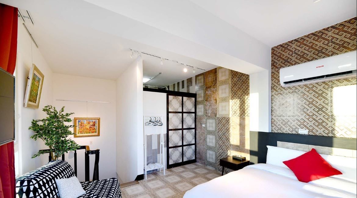 panoramic loft | free wifi, bed sheets