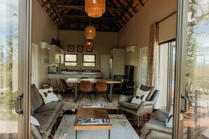 Luksushus, fjellutsikt | Oppholdsområde