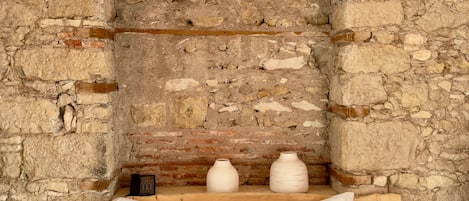 Suite superior, vista a la ciudad (34) | Caja de seguridad en la habitación, insonorización y wifi gratis