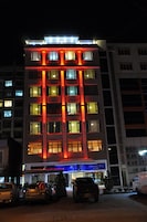 Fachada del alojamiento - Noche