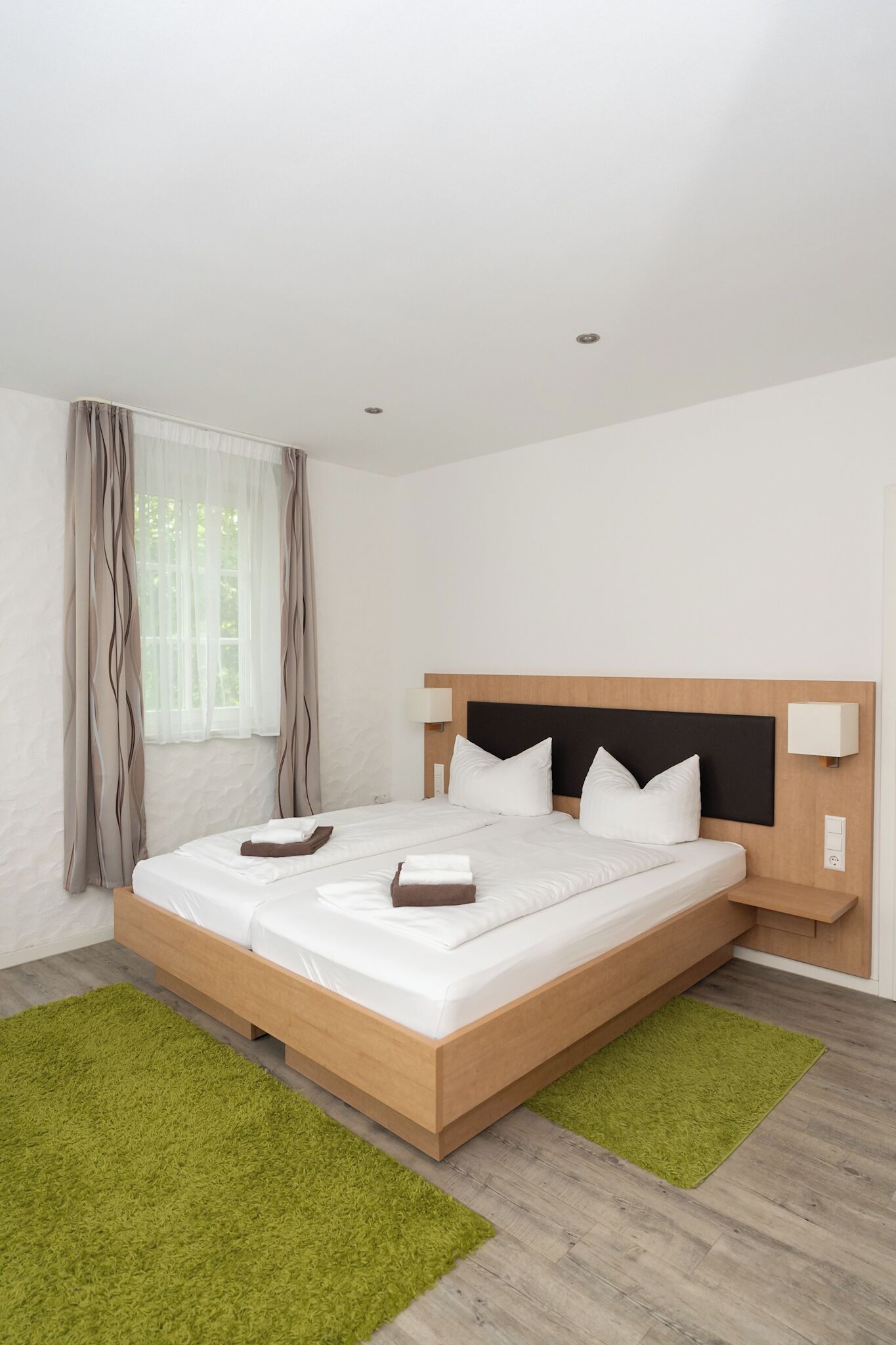 superior room | blackout curtains, free wifi, bed sheets