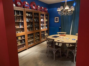 In-room dining - Menin Gate House  1 (Ypres)