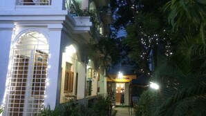 Ảnh chưa phân loại, 4 trong số 38 ảnh, nút
