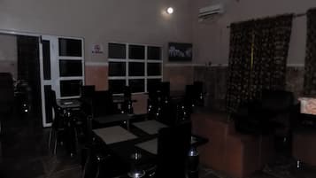 Bar (en la propiedad)