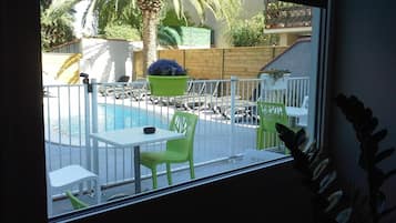 Outdoor pool, pool loungers
