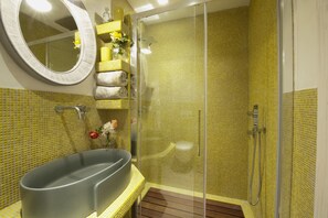 Chambre Double (Gialla) | Salle de bain