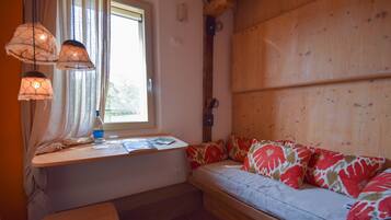 Egyptian cotton sheets, premium bedding, pillow-top beds