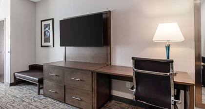 Comfort Suites Grove City - Columbus South