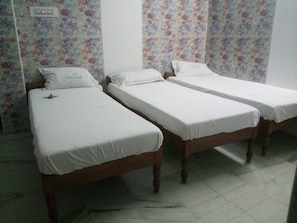 In-room safe, soundproofing, rollaway beds