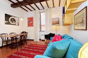 House, Multiple Beds, City View (Campo de Fiori Studio Apartment)
