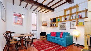 House, Multiple Beds, City View (Campo de Fiori Studio Apartment) | Living area - Campo de Fiori Studio Apartment (Rome)