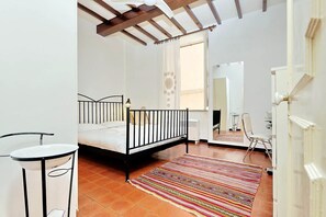 Maison, plusieurs lits, vue ville (Campo de Fiori Studio Apartment)