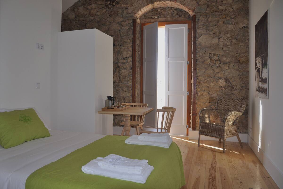 Superior Room, 1 Bedroom | In-room safe, desk, blackout curtains, soundproofing