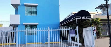 Fachada del alojamiento
