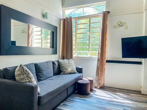 Apartment, 3 Bedrooms | In-room dining - Gladiolas 1208 (Ponce)