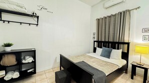 Apartment, 1 Bedroom | 1 bedroom, iron/ironing board, free WiFi, bed sheets - Gladiolas 2203 (Ponce)