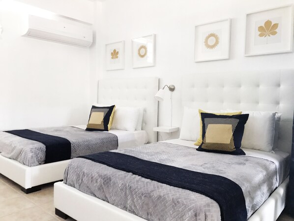 Studio, Multiple Beds | Blackout curtains, iron/ironing board, free WiFi, bed sheets