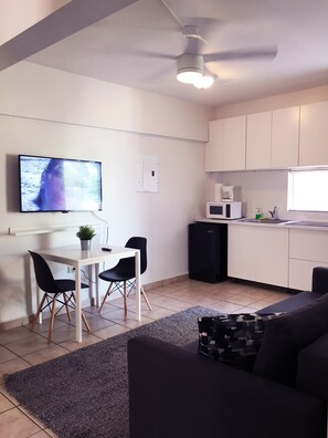 Apartment, 1 Bedroom | Living area