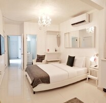 Iron/ironing board, free WiFi, bed sheets