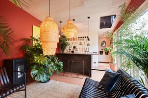 Buitenhuis 4 | Private kitchen | Full-size fridge, stovetop, coffee/tea maker, cookware/dishes/utensils