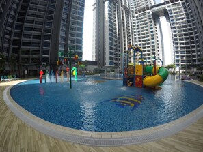10 piscines extérieures