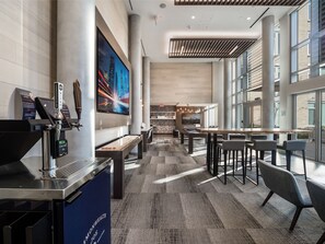 Games room - Global Luxury Suites Crystal City (Arlington)