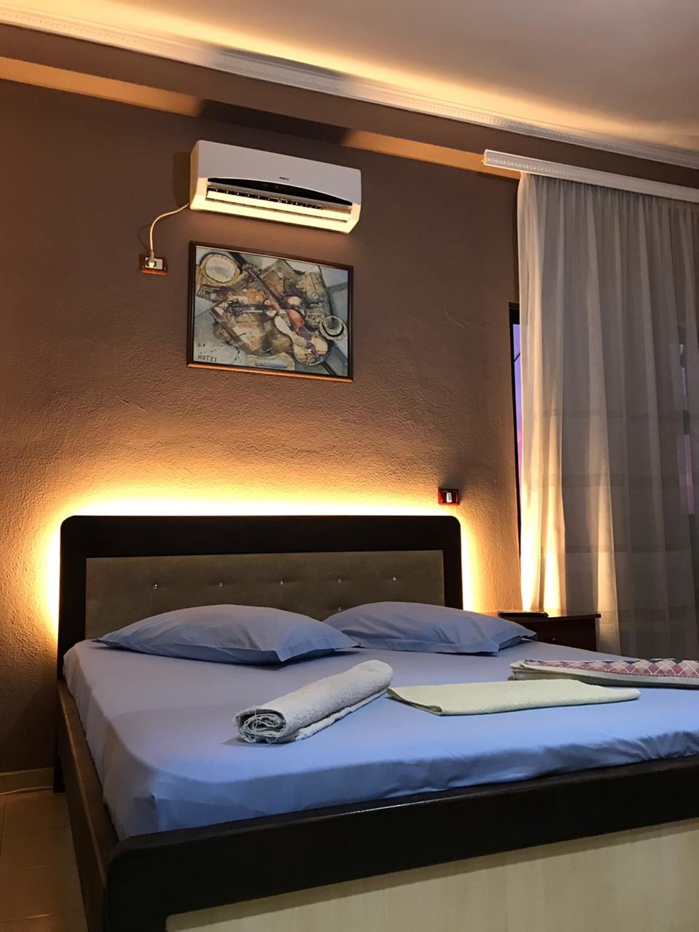 Desk, blackout drapes, iron/ironing board, free WiFi