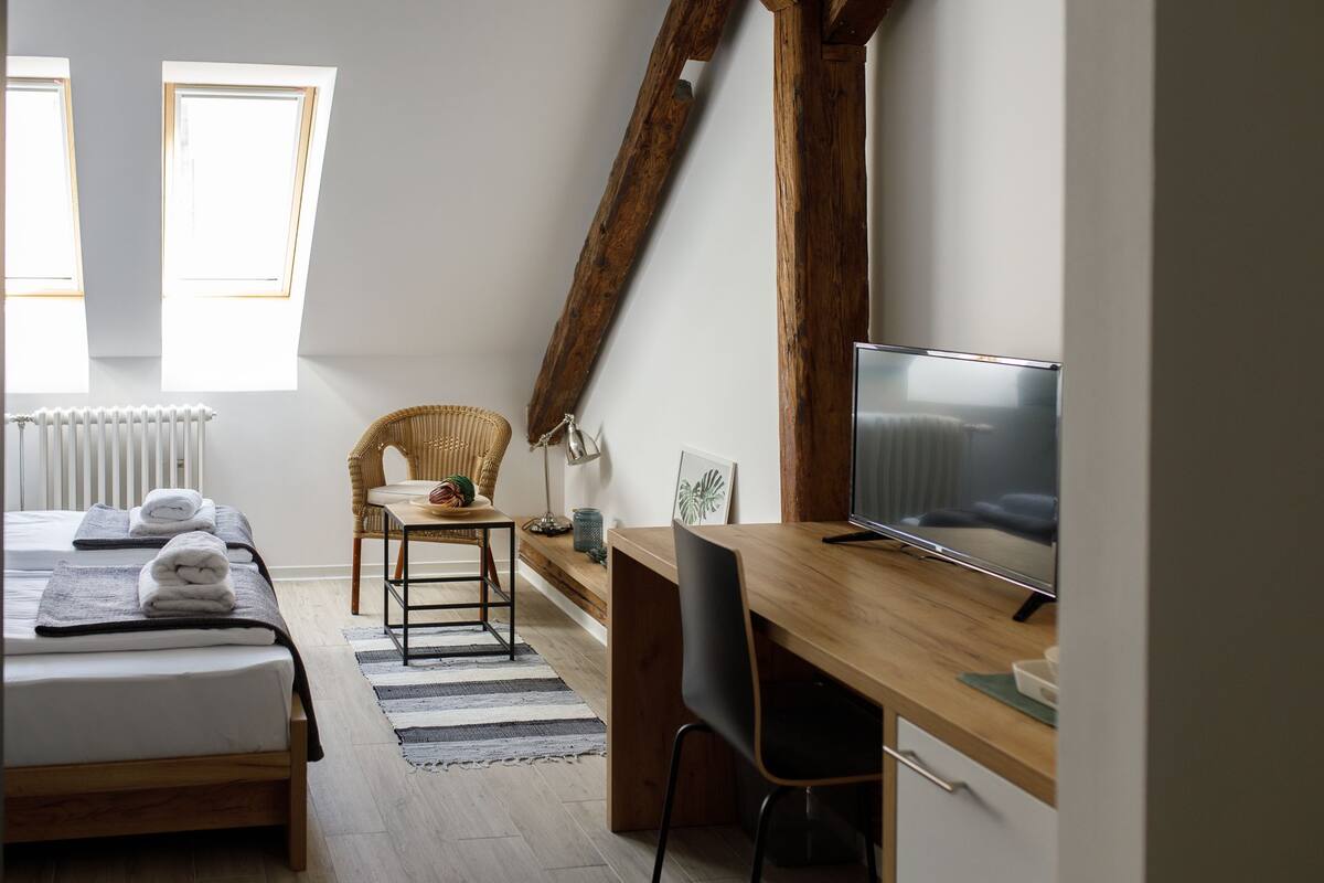 Double or Twin Room (7) | Desk, blackout drapes, WiFi (free), individually furnished
