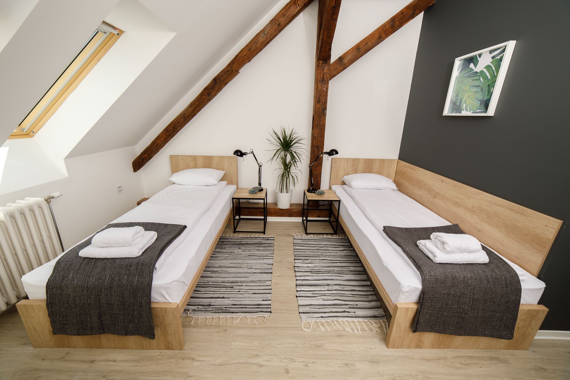 double or twin room (8) | individually furnished, desk, blackout curtains, free wifi