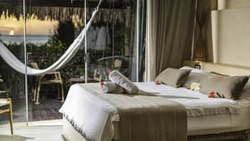 Deluxe vista mar com ofurô | Frigobar, cofres nos quartos, ferros/tábuas de passar roupa