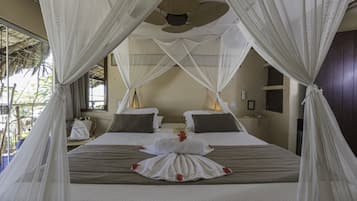 Superior-Zimmer, Meerseite | Minibar, Zimmersafe, Bügeleisen/Bügelbrett, kostenloses WLAN