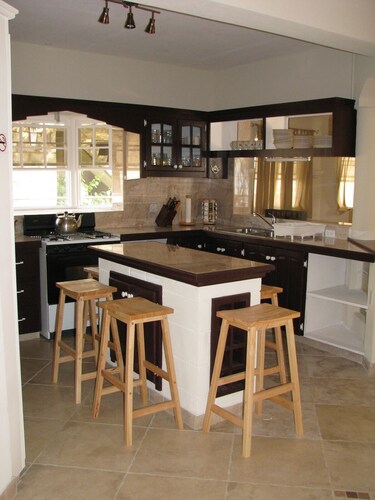 Maya's Bajan Villas - Unit B 