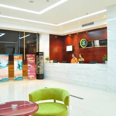 City Comfort Inn