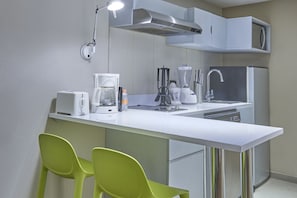 Suite, 2 camas matrimoniales, para no fumadores | Cocina privada