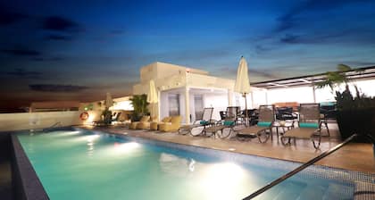 Holiday Inn Express & Suites Playa Del Carmen by IHG