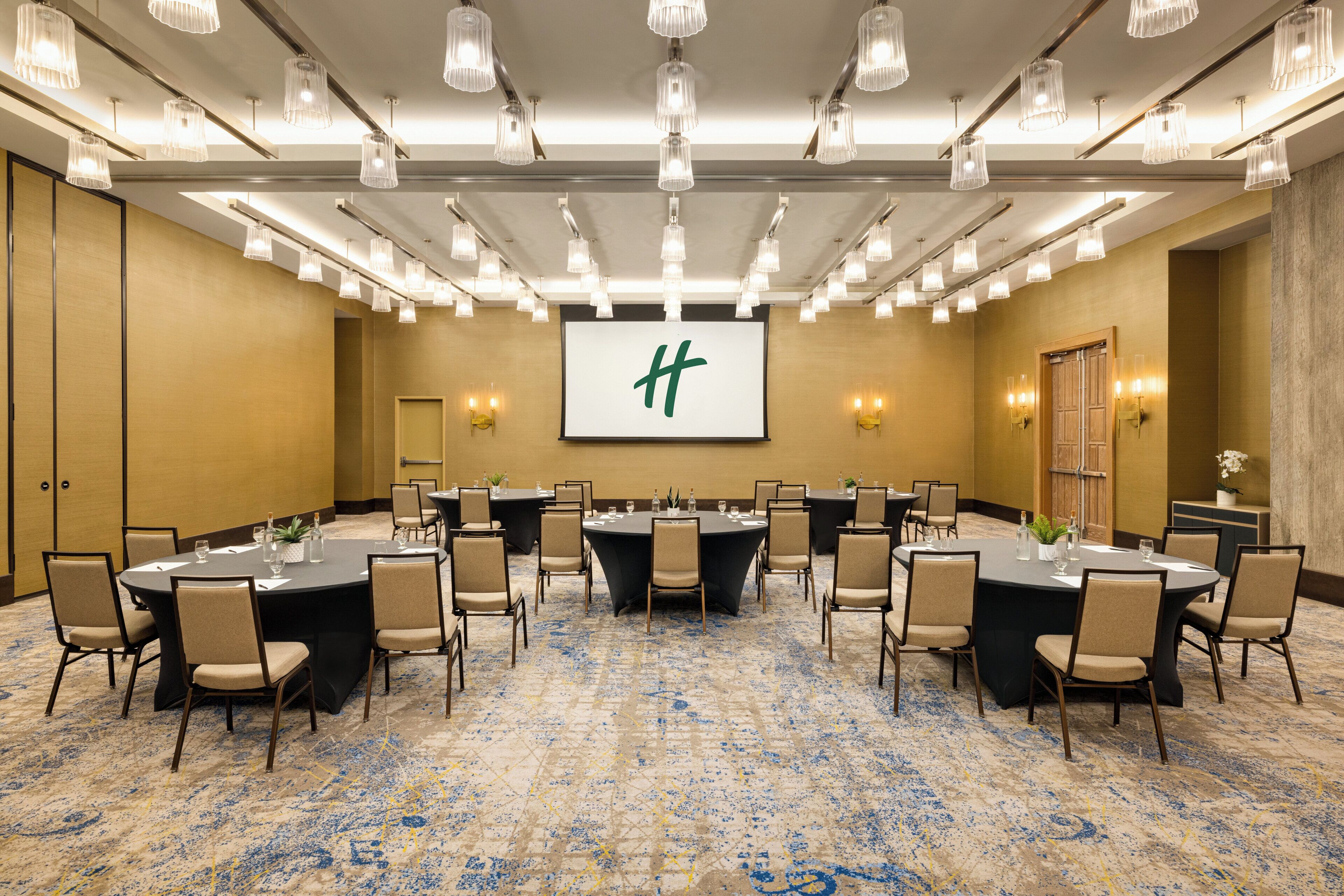 Foto - Holiday Inn & Suites Nashville Downtown - Broadway by IHG