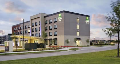 Holiday Inn Express & Suites Dallas-Frisco NW Toyota Stdm by IHG