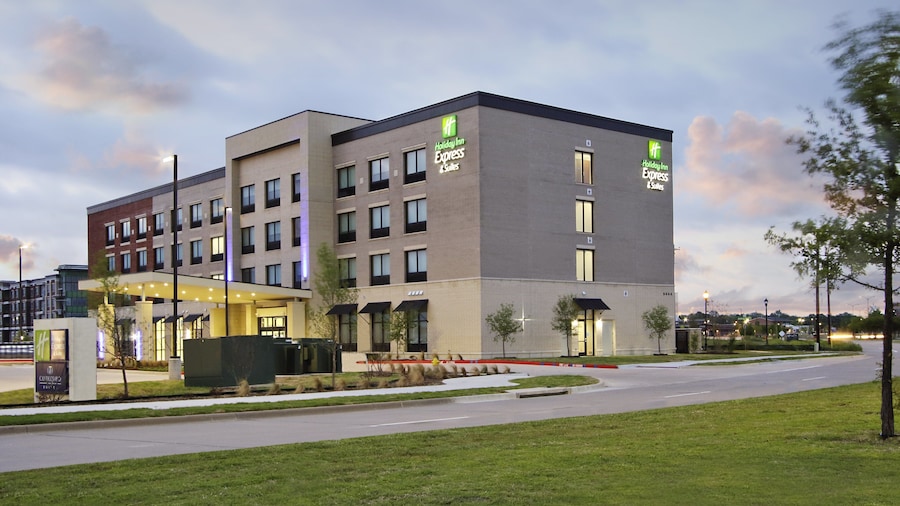 Holiday Inn Express & Suites Dallas-Frisco NW Toyota Stdm by IHG