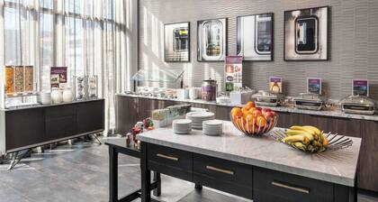 Residence Inn by Marriott Boston Downtown / South End