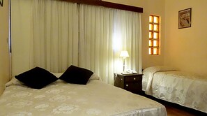 Premium bedding, pillowtop beds, free WiFi, wheelchair access - Hotel Costa Azul (Posadas)